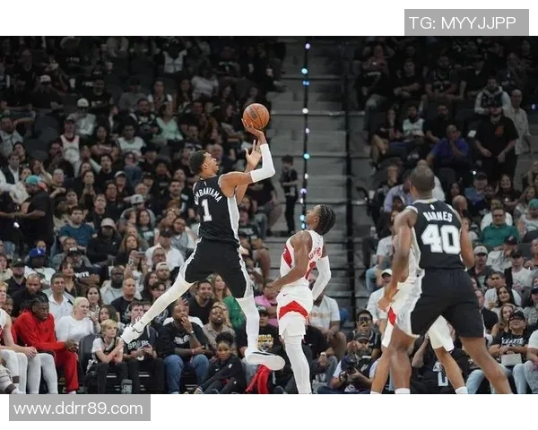 四连胜马刺主场静候热火