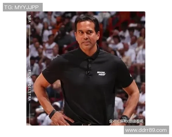 斯波:希望在威金斯重返金州时赢下比赛,看到他的笑容很棒 斯波:希望在威金斯重返金州时赢下比赛,看到他的笑容很棒